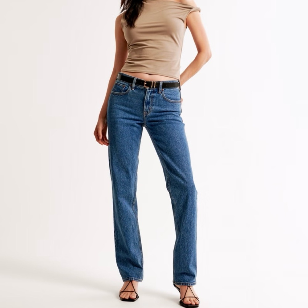 Women’s Abercrombie Curve Love The 90’s Straight Mid Rise Jeans